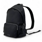 BURBERRY рюкзак на молнии нейлон с металлической надписью черный