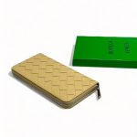 BV кошелек маленький бежевый в крупном плетении