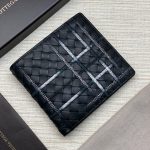 BV портмоне черное теленок с белыми строчками на мелком плетении