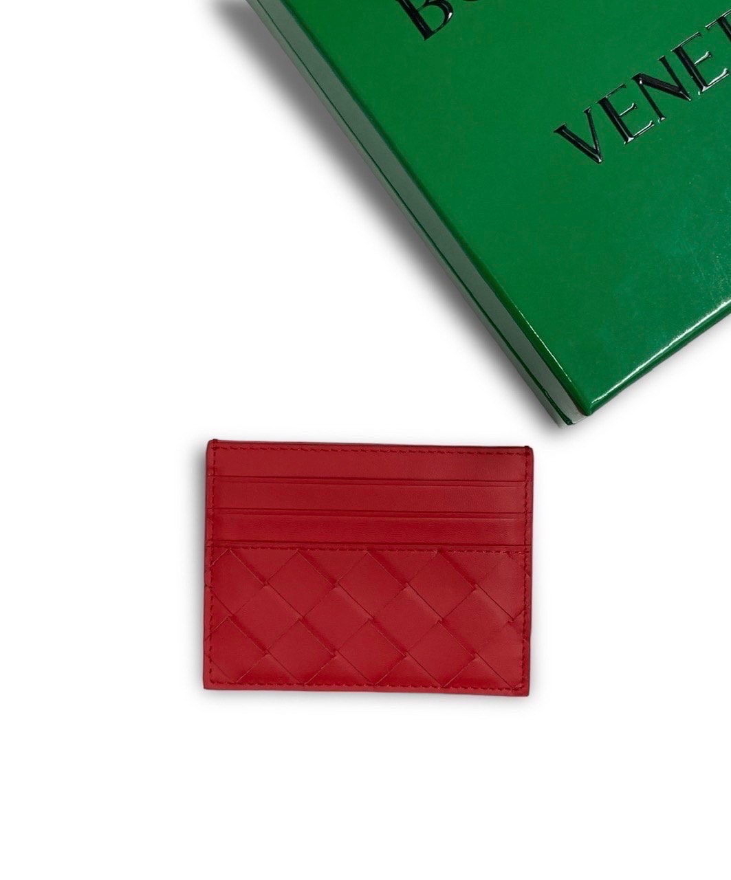 bv-vizitnicza-6-vizitok-krasnaya-yagnenok-krupnoe-pletenie.jpg BV визитница 6 визиток красная ягненок крупное плетение — изображение 1