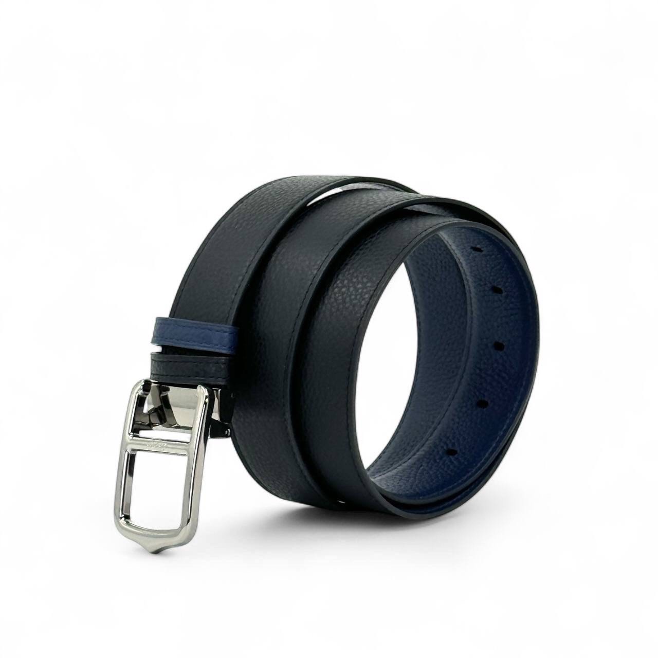 cartier-bryuchnyj-dvustoronnij-cherno-sinij-kozha-togo-pryazhka-glyanecz-serebro.jpg CARTIER брючный двусторонний черно-синий кожа того пряжка глянец серебро — изображение 1