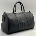 CHANEL дорожная сумка 45 см гладкая кожа тисненый логотип черная