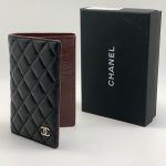 CHANEL кошелек без молнии гладкая кожа в клетку черный логотип серебро