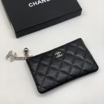 CHANEL кошелек на молнии кожа Caviar в клетку черный логотип на цепочке серебро