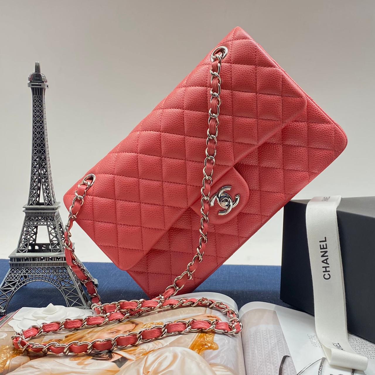 chanel-sumka-2-55-kozha-caviar-v-kletku-25-sm-temno-rozovaya-furnitura-serebro.jpg CHANEL сумка 2.55 кожа Caviar в клетку 25 см темно-розовая фурнитура серебро — изображение 1