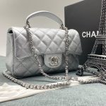 CHANEL сумка 2.55 с ручкой кожа Caviar в клетку 20 см серебряная фурнитура серебро