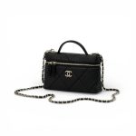 CHANEL сумка черная с ручкой крупная клетка