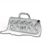 CHANEL сумка гладкая кожа серебро лак