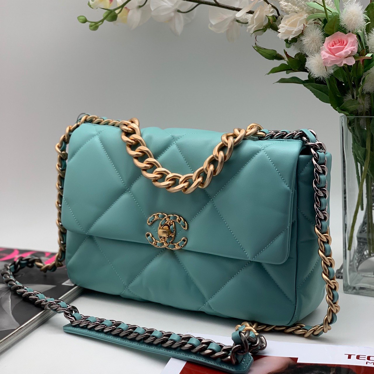 chanel-sumka-konvert-30-sm-myatnaya.jpg CHANEL сумка-конверт 30 см мятная — изображение 1