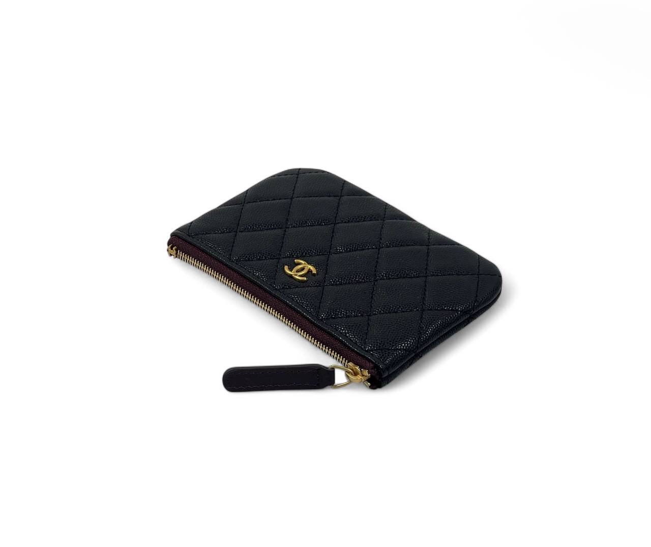 chanel-vizitnicza-kozha-ikra-na-molnii-v-kletku-chernaya-zoloto.jpg CHANEL визитница кожа икра на молнии в клетку черная золото — изображение 1