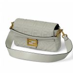 FENDI сумка багет белая кожа монограмм золото