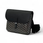 Goyard мессенджер с клапаном из канвы в монограмму черный
