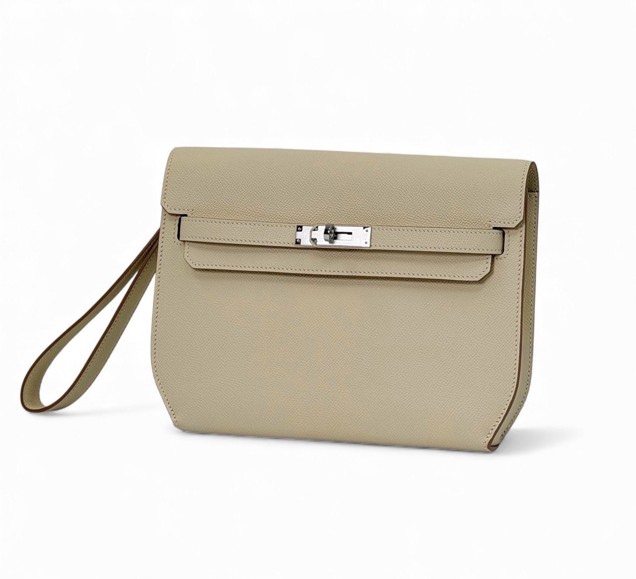 hermes-borsetka-molochnogo-czveta.jpg HERMES борсетка молочного цвета — изображение 1