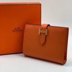 HERMES кошелек кожа Эпсом с хлястиком маленький оранжевый фурнитура золото