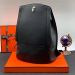 HERMES кожа того черный без клапана