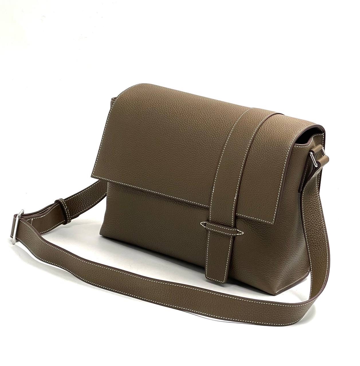 hermes-messendzher-kozha-togo-hlyastik-bezhevyj.jpg HERMES мессенджер кожа того хлястик бежевый — изображение 1