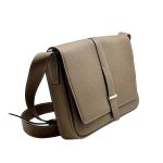 HERMES мессенджер с клапаном хлястик по центру бежевый