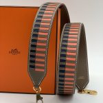 HERMES ремень для сумки кожа в полоску сине-розовый