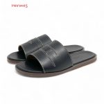 HERMES шлепанцы черные белая строчка кожаная подошва