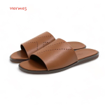 HERMES шлепанцы коричневые перфорация кожаная подошва