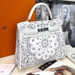 HERMES сумка BIRKIN с орнаментом 28 см белая кожа эпсом