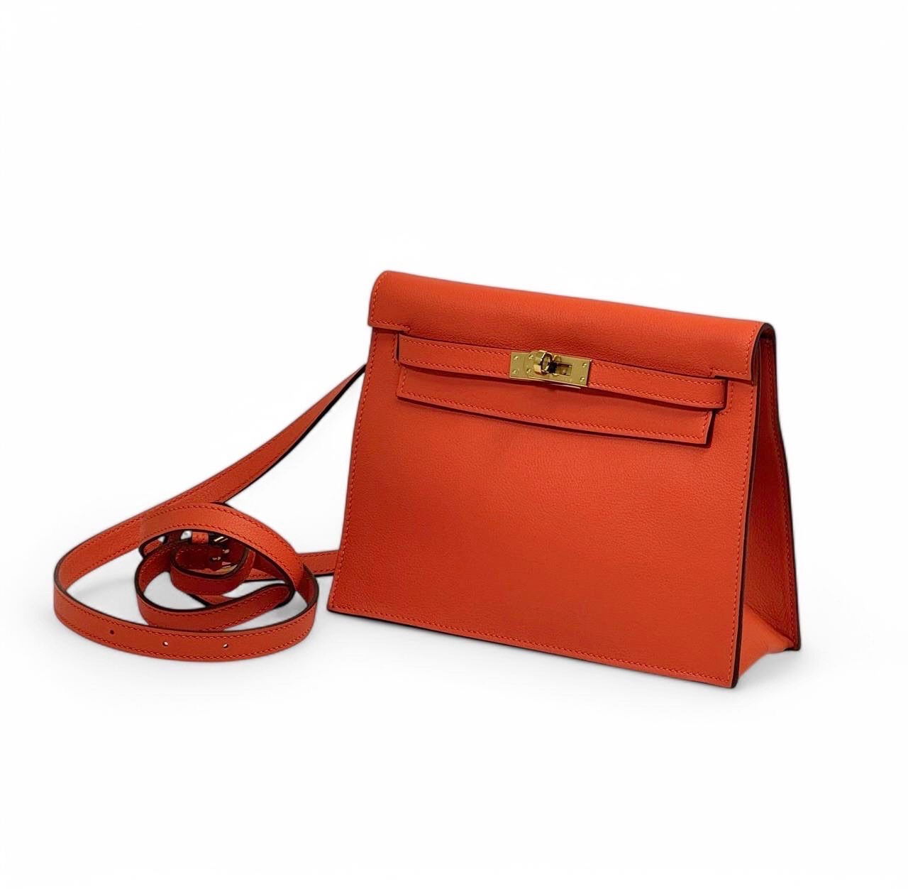 hermes-sumka-dance-kozha-oranzhevaya-zoloto.jpg HERMES сумка Dance кожа оранжевая золото — изображение 1