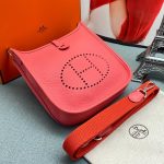 HERMES сумка Evelyne кожа Того 18 см розовая