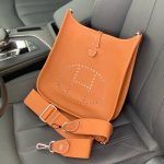 HERMES сумка Evelyne кожа Того 29 см коричневая