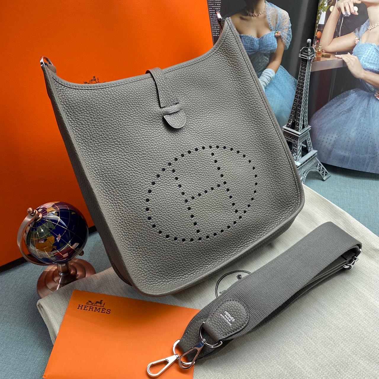 hermes-sumka-evelyne-kozha-togo-29-sm-sero-bezhevyj.jpg HERMES сумка Evelyne кожа Того 29 см серо-бежевый — изображение 1