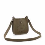 HERMES сумка Evelyne mini кожа Того 16 см этуп