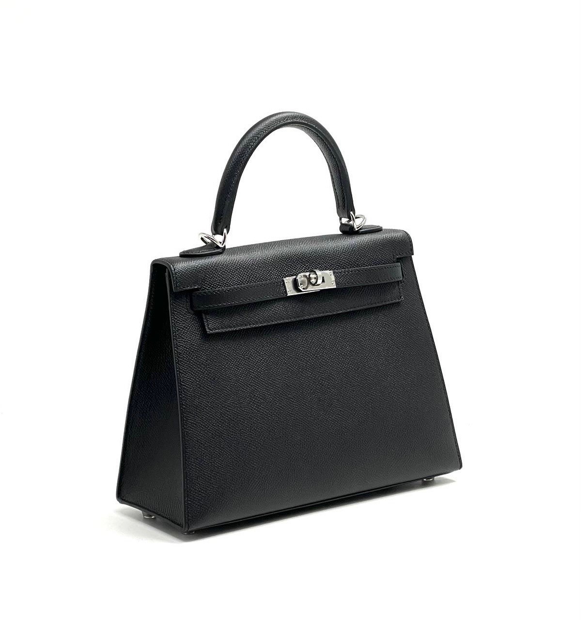hermes-sumka-kelly-kozha-epsom-25-sm-chernaya-furnitura-serebro.jpg HERMES сумка Kelly кожа Эпсом 25 см черная фурнитура серебро — изображение 1