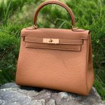 HERMES сумка Kelly кожа Того 28 см коричневая фурнитура розовая