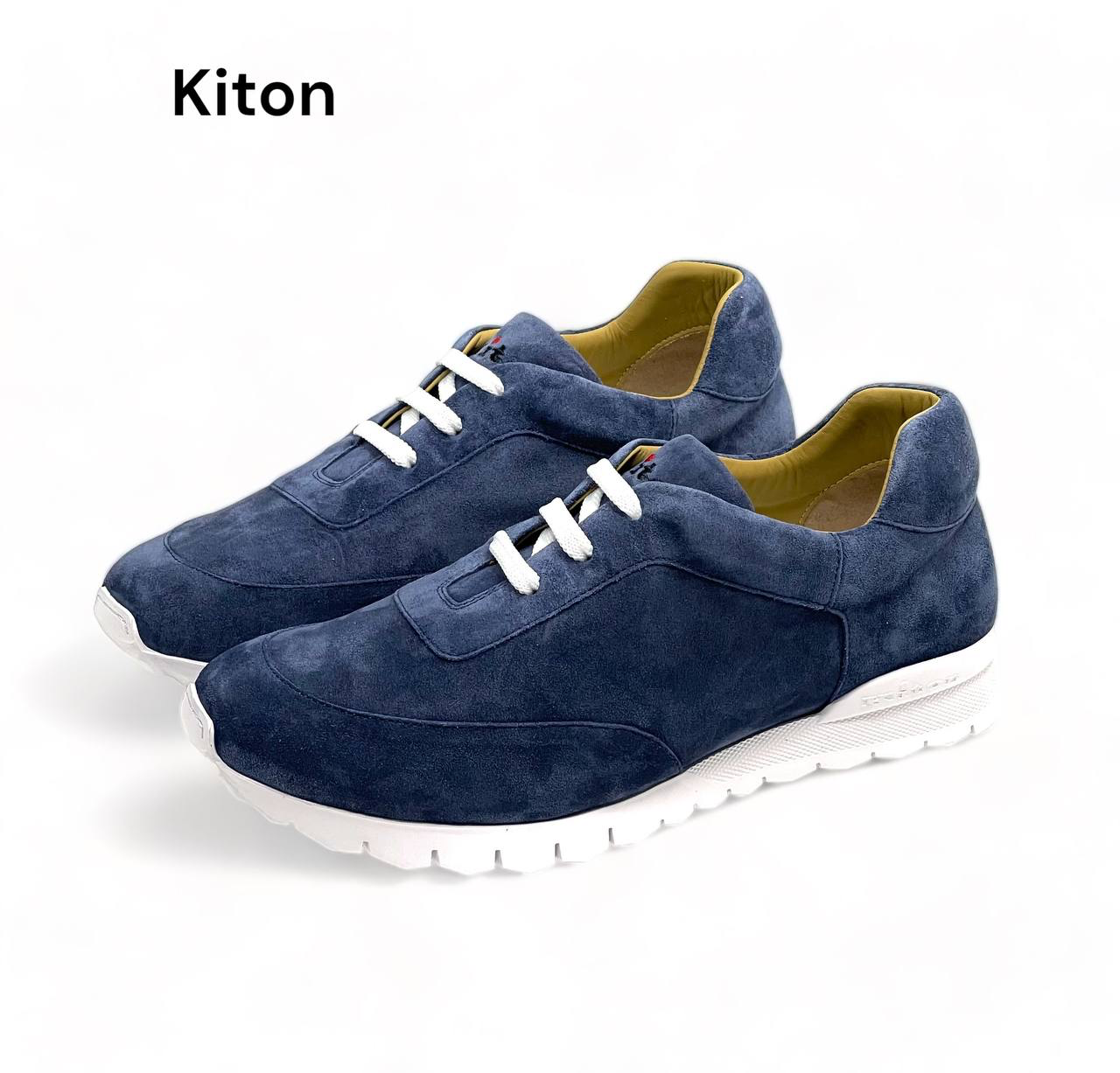 kiton-krossovki-sinie-na-beloj-podoshve-tri-ryada-parnyh-otverstij.png KITON кроссовки синие на белой подошве три ряда парных отверстий — изображение 1