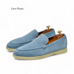 LORO PIANA лоферы низкие замша голубого цвета с белой подошвой