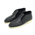 LORO PIANA лоферы высокие с мехом наружу на белой подошве черная кожа