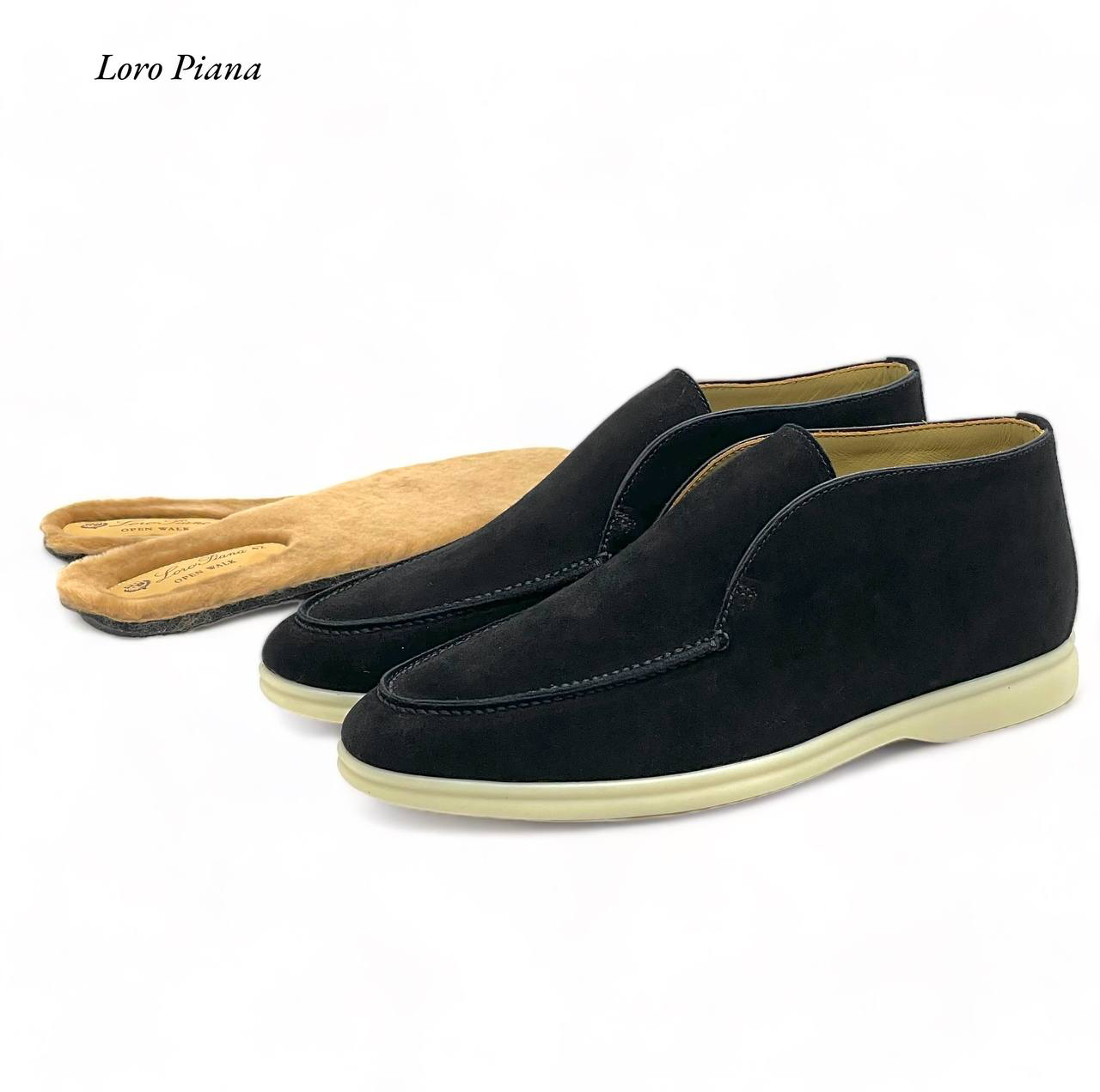 loro-piana-lofery-vysokie-zamsha-chernye-na-beloj-podoshve.png LORO PIANA лоферы высокие замша черные на белой подошве — изображение 1