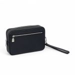 LV борсетка карман спереди с ремешком Taiga черная