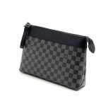 LV борсетка клатч Pochette Voyage Souple из канвы в серую шашку