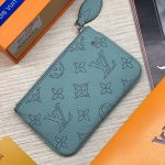 LV ключница на молнии кожа с перфорацией голубая