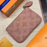 LV ключница на молнии кожа с перфорацией розовая