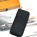 LV кошелек того черный тесненный лого