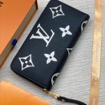 LV кошелек ZIPPY черный с белой монограммой из кожи taiga