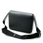 LV Мессенджер черный тайга металлический лого в цвет