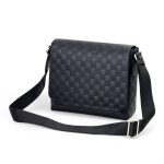 LV мессенджер District кожа шашка маленький черный