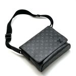 LV мессенджер District серая монограмма 2 магнита маленький