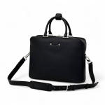 LV  портфель с ремнем черный кожа того с двумя дополнительными карманами по бокам