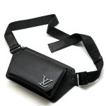 LV поясная сумка AEROGRAM черная с большим черным матовым логотипом LV кожа того