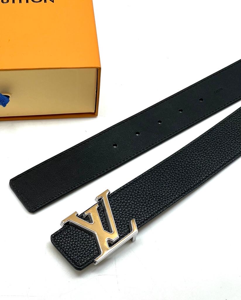 lv-remen-kozha-togo-chernyj-pryazhka-lv-zoloto-polosataya.jpg LV ремень кожа Togo черный пряжка LV золото полосатая — изображение 1