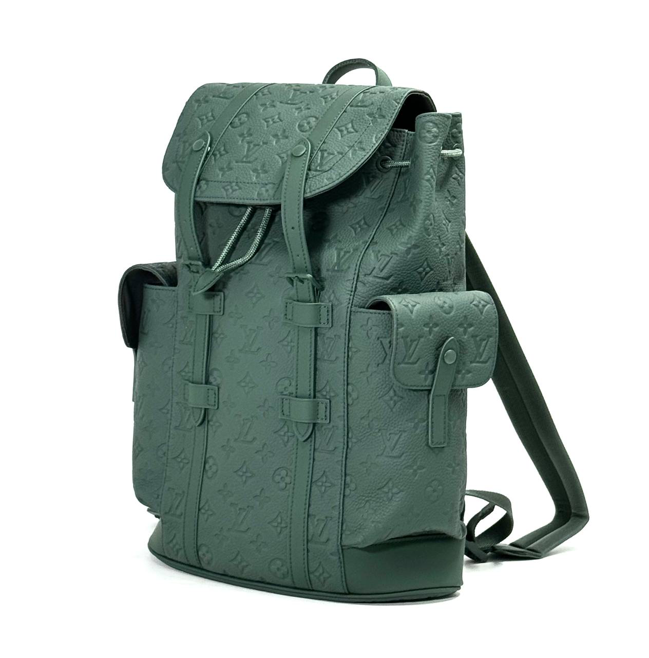 lv-ryukzak-christopher-zelenaya-kozha-togo-tisnenie-monogrammy.png LV рюкзак Christopher зеленая кожа того тиснение монограммы — изображение 1