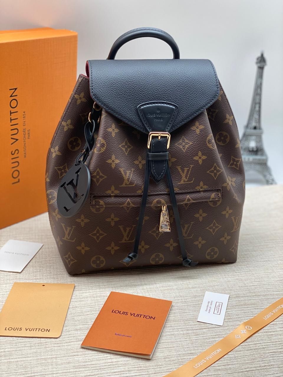 lv-ryukzak-montsouris-korichnevaya-monogramma-chernyj-klapan.jpg LV рюкзак Montsouris коричневая монограмма черный клапан — изображение 1